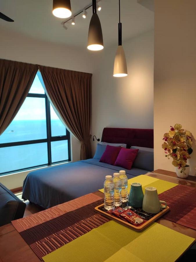 Seaview Studio With King Bed At Imperium Residence, Kuantan Luaran gambar